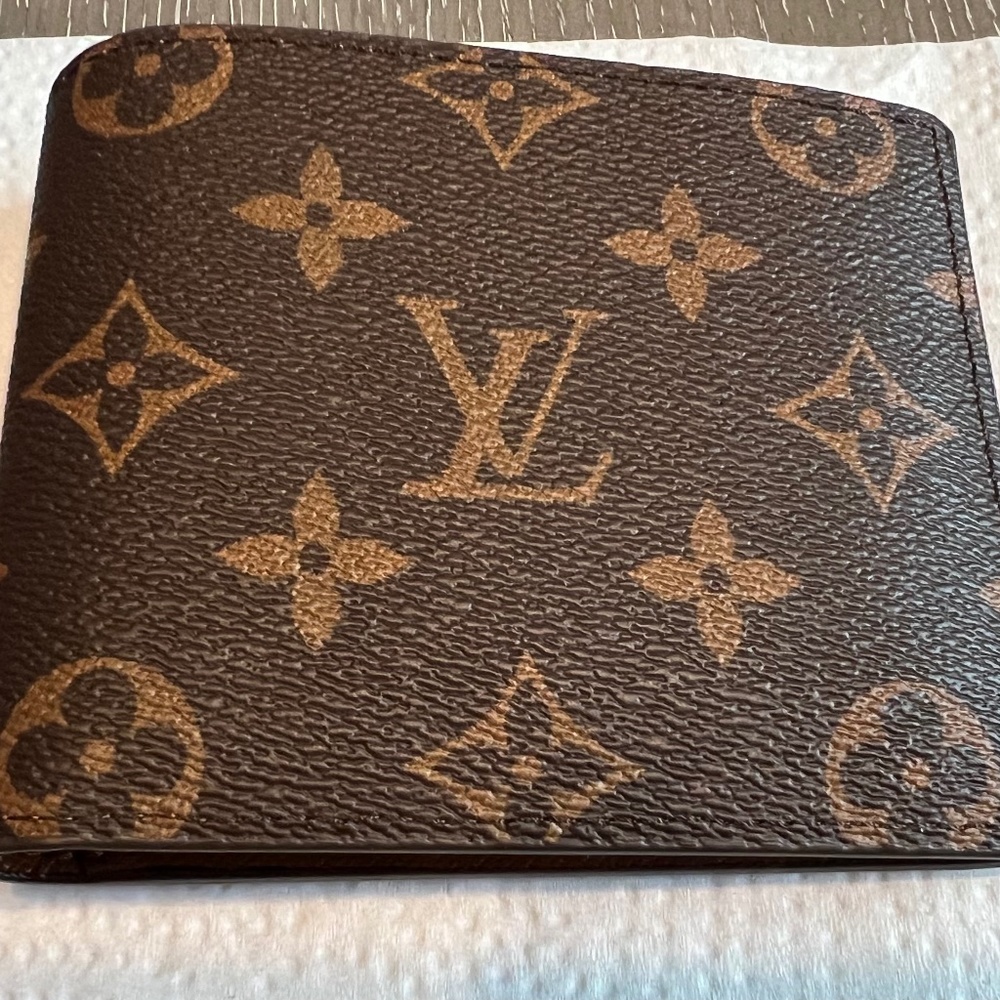 New Louis Vuitton Monogram Wallet with Box and Dust Bag M60895
